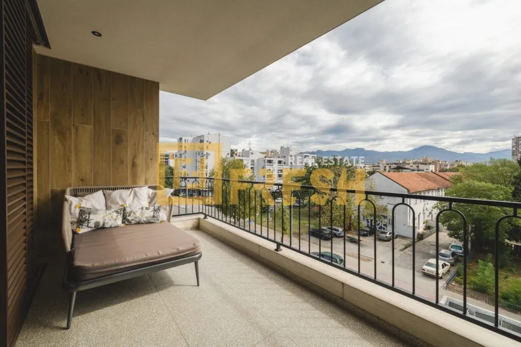 Prodaja, trosoban stan, 149m², Centar, Podgorica