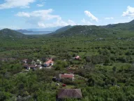 Rent, house, 300m², Ostalo, Podgorica - image 3