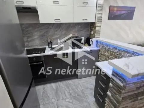 Rent, two bedroom apartment, 40m², Uciteljsko Naselje, Zvezdara Sve Podlokacije - image 6