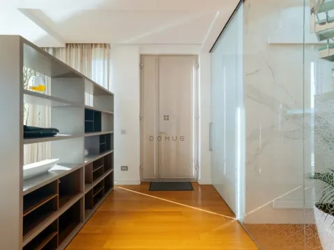 Sale, two bedroom apartment, 483m², Budva, Crna Gora - image 7