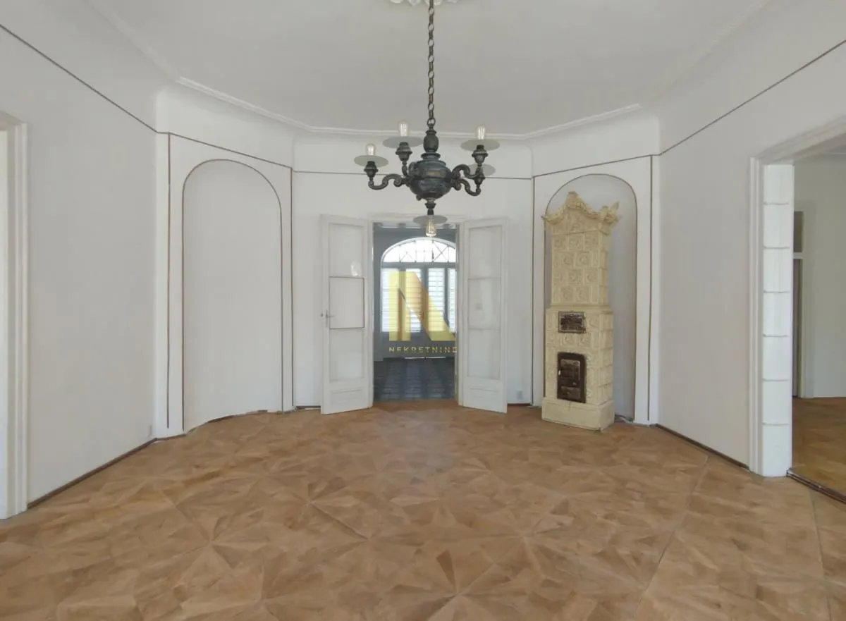 Rent, office space, 200m², Centar, Novi Sad