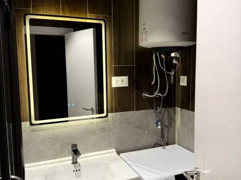 Izdavanje, jednosoban stan, 37m², Tološi, Podgorica - image 12