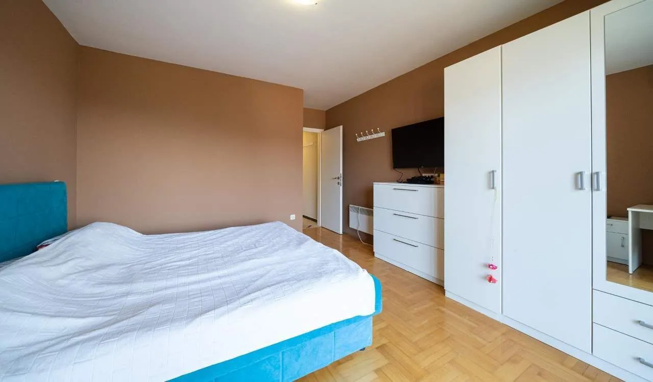 Prodaja, trosoban stan, 90m², Seoce, Budva