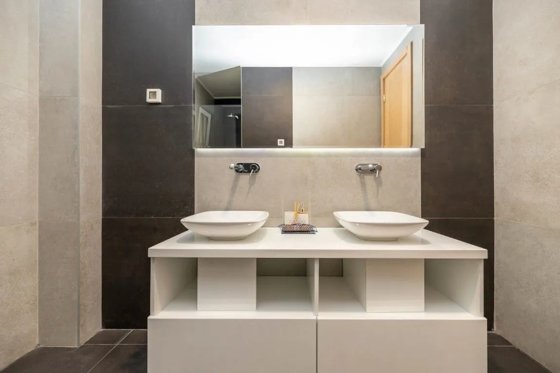 Prodaja, kuća, 300m², Sveti Stasije, Kotor