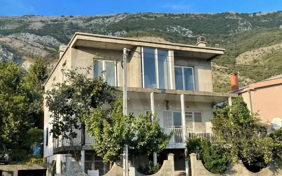Prodaja, kuća, 240m², Sutomore, Bar