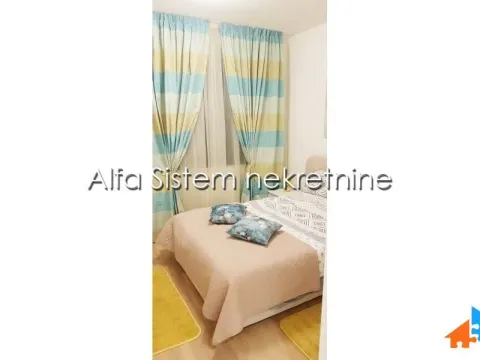 Rent, two bedroom apartment, 70m², Savski Venac, Beograd - image 14
