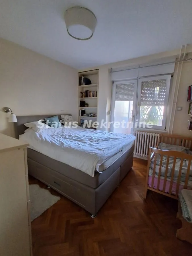 Prodaja, četvorosoban stan, 85m², Grbavica, Novi Sad Sve Podlokacije