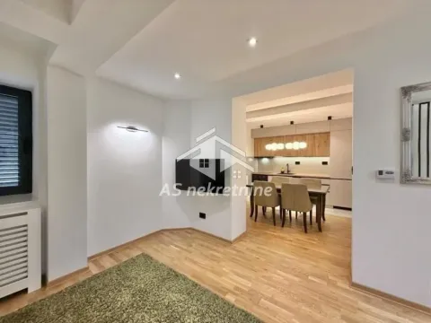 Rent, house, 80m², Stari Grad, Beograd - image 3