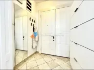 Izdavanje, trosoban stan, 100m², Stari Grad, Beograd - image 12