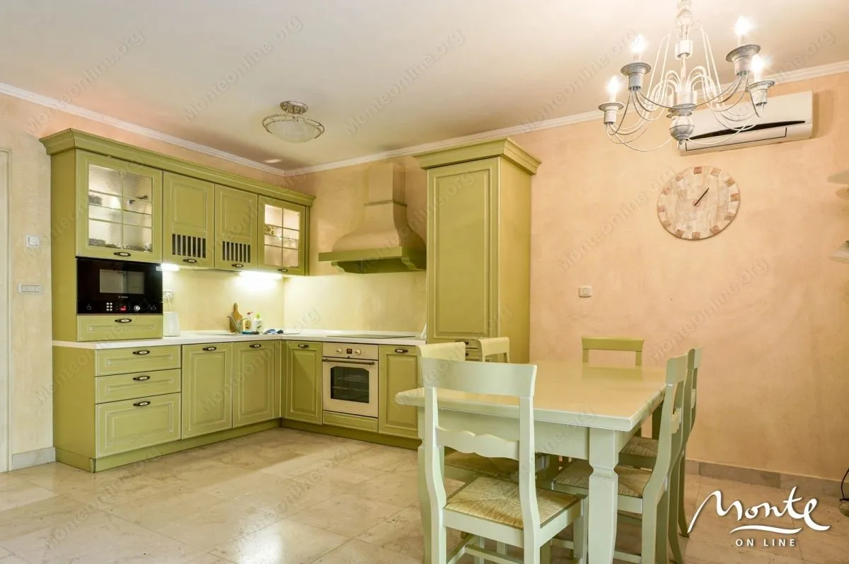 Sale, house, 170m², Budva, Crna Gora