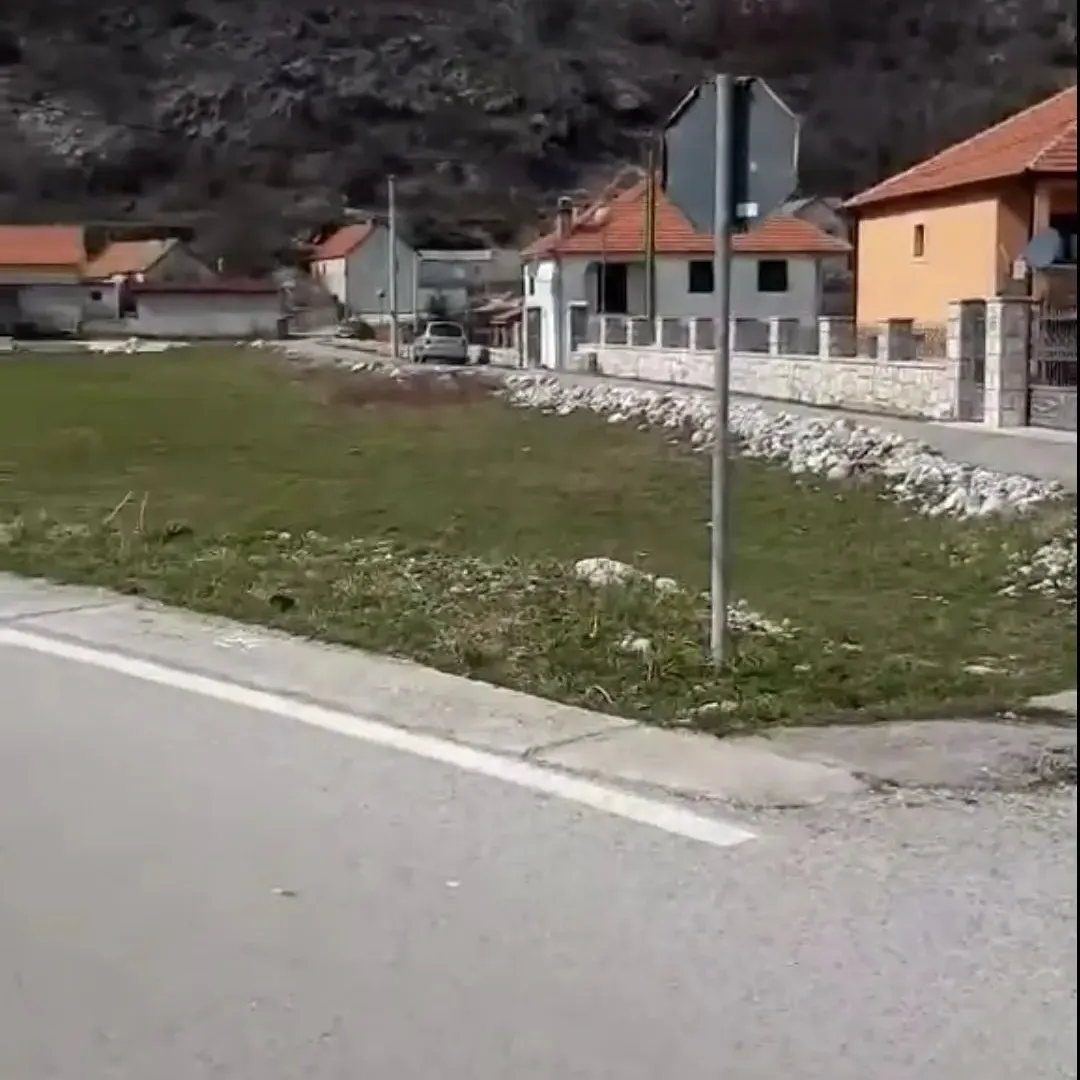 Prodaja, plac, 2744m², Cetinje, Crna Gora