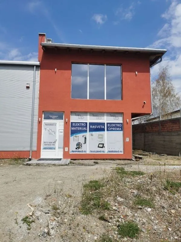 Sale, office space, 765m², Pojate, Ćićevac