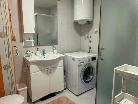 Rent, one bedroom apartment, 58m², Mainski Put, Budva - image 3