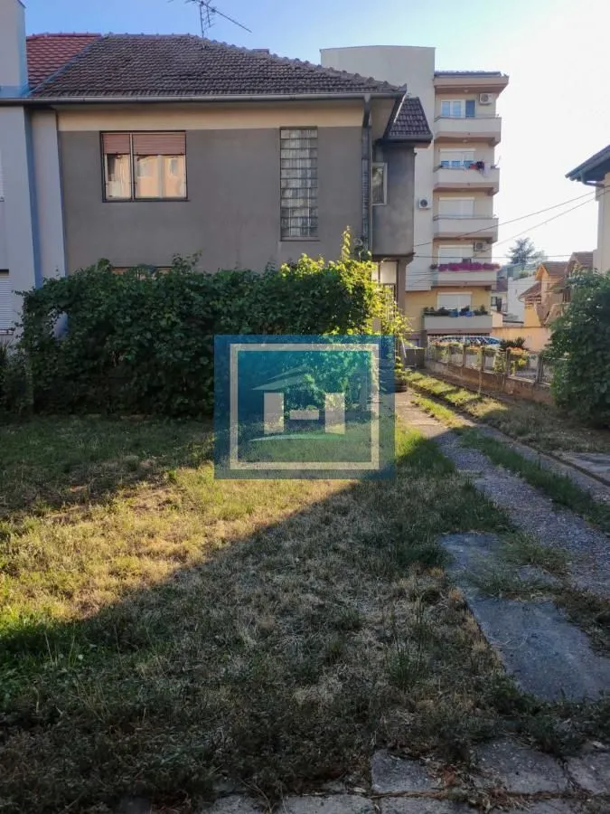 Prodaja, kuća, 136m², Kajsijar, Jagodina