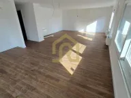 Prodaja, četvorosoban stan, 153m², Vračar Hram, Vračar Sve Podlokacije - image 2