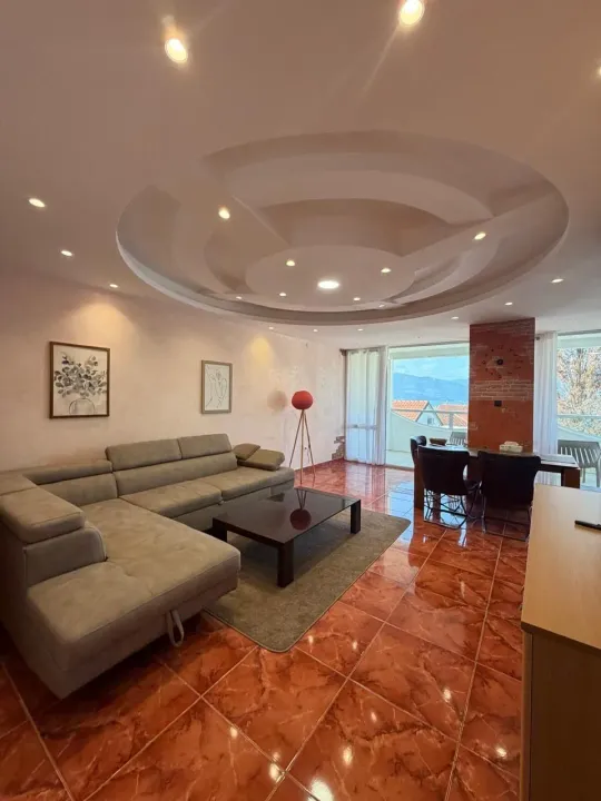 Rent, two bedroom apartment, 85m², Bogišići, Tivat