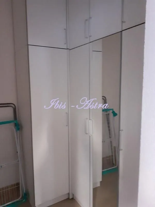 Izdavanje, trosoban stan, 59m², Vračar Centar, Vračar Sve Podlokacije