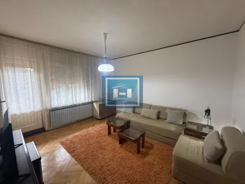 Prodaja, kuća, 160m², Trnava, Jagodina - image 31