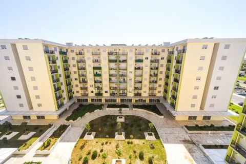 Izdavanje, jednosoban stan, 43m², Pobrežje, Podgorica - image 11