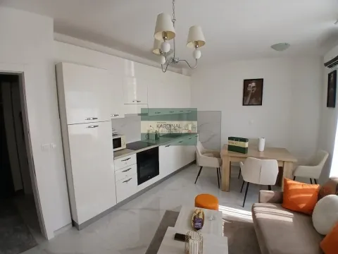 Prodaja, trosoban stan, 49m², Aqua park, Jagodina - image 4