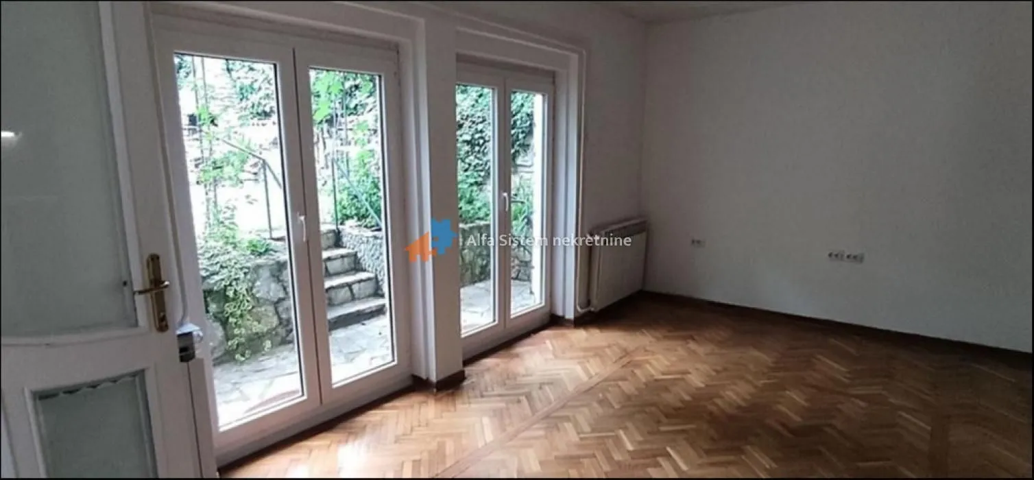 Rent, apartment, 250m², Neimar, Vračar Sve Podlokacije