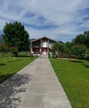 Kuća in Kosić