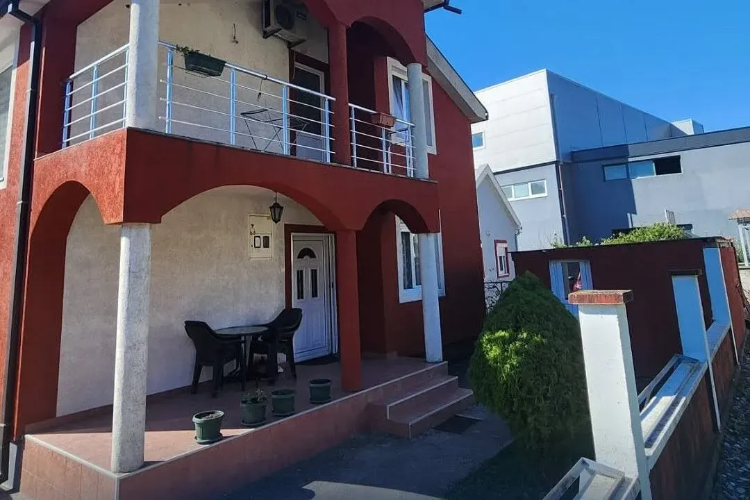 Prodaja, kuća, 200m², Spuž, Danilovgrad