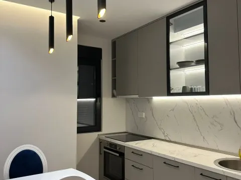 Rent, two bedroom apartment, 53m², City Kvart, Podgorica - image 5