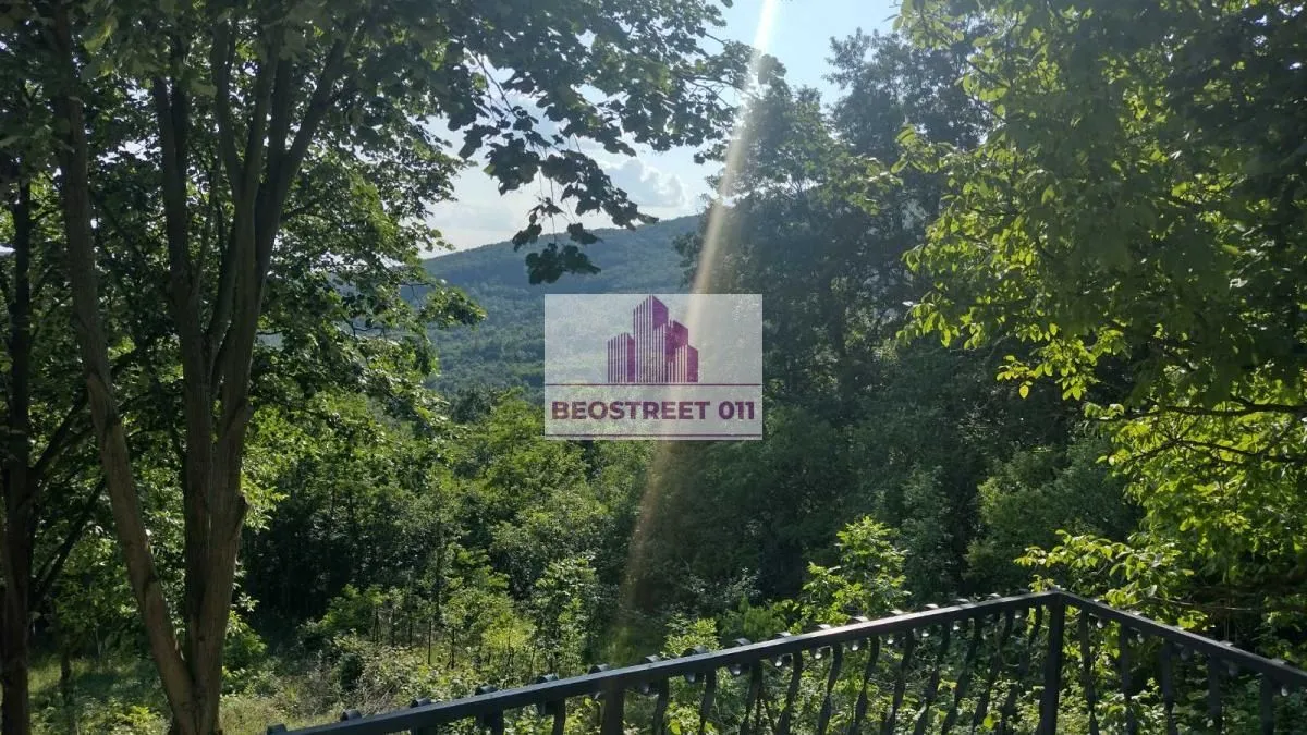 Sale, house, 170m², Mladenovac, Beograd