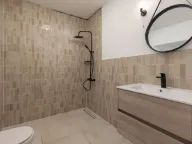 Rent, house, 200m², Brajići, Budva - image 10