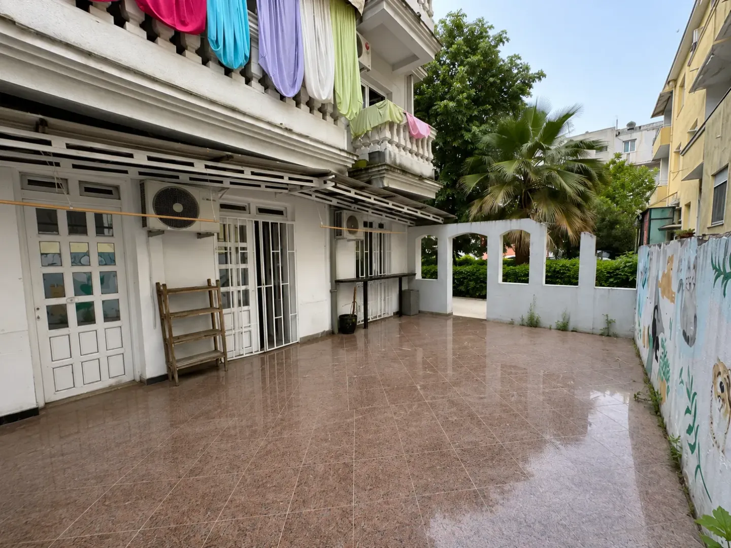 Izdavanje, poslovni prostor, 120m², Centar, Podgorica