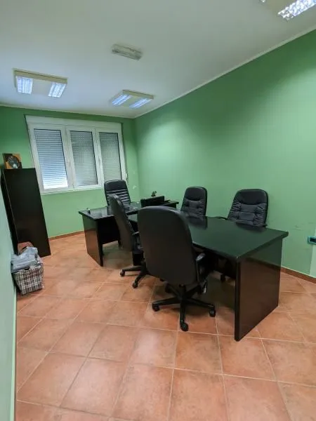 Rent, office space, 115m², Bar, Crna Gora