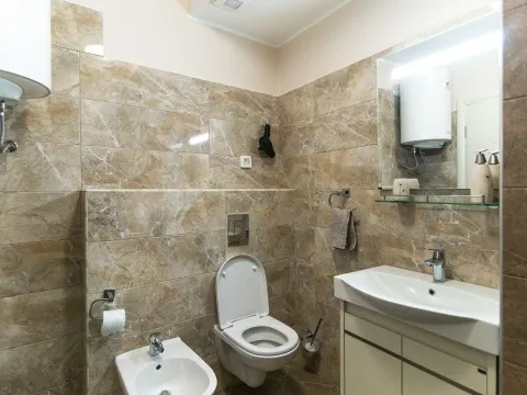 Prodaja, trosoban stan, 149m², Budva, Crna Gora - image 13