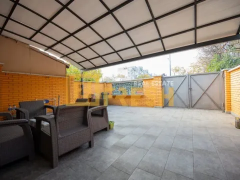 Prodaja, kuća, 140m², Pobrežje, Podgorica - image 15