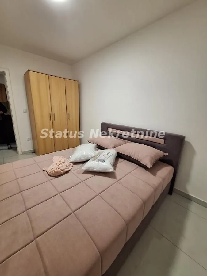 Izdavanje, dvosoban stan, 45m², Petrovaradin, Novi Sad