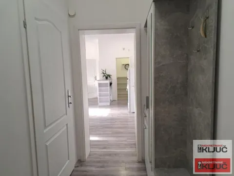 Prodaja, trosoban stan, 71m², Bulevar Oslobodjenja, Novi Sad Sve Podlokacije - image 12