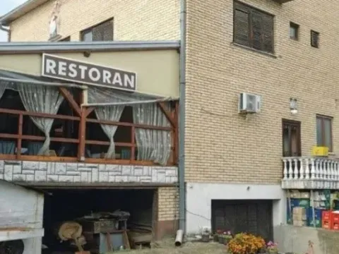 Sale, house, 550m², Irig, Srbija - image 3