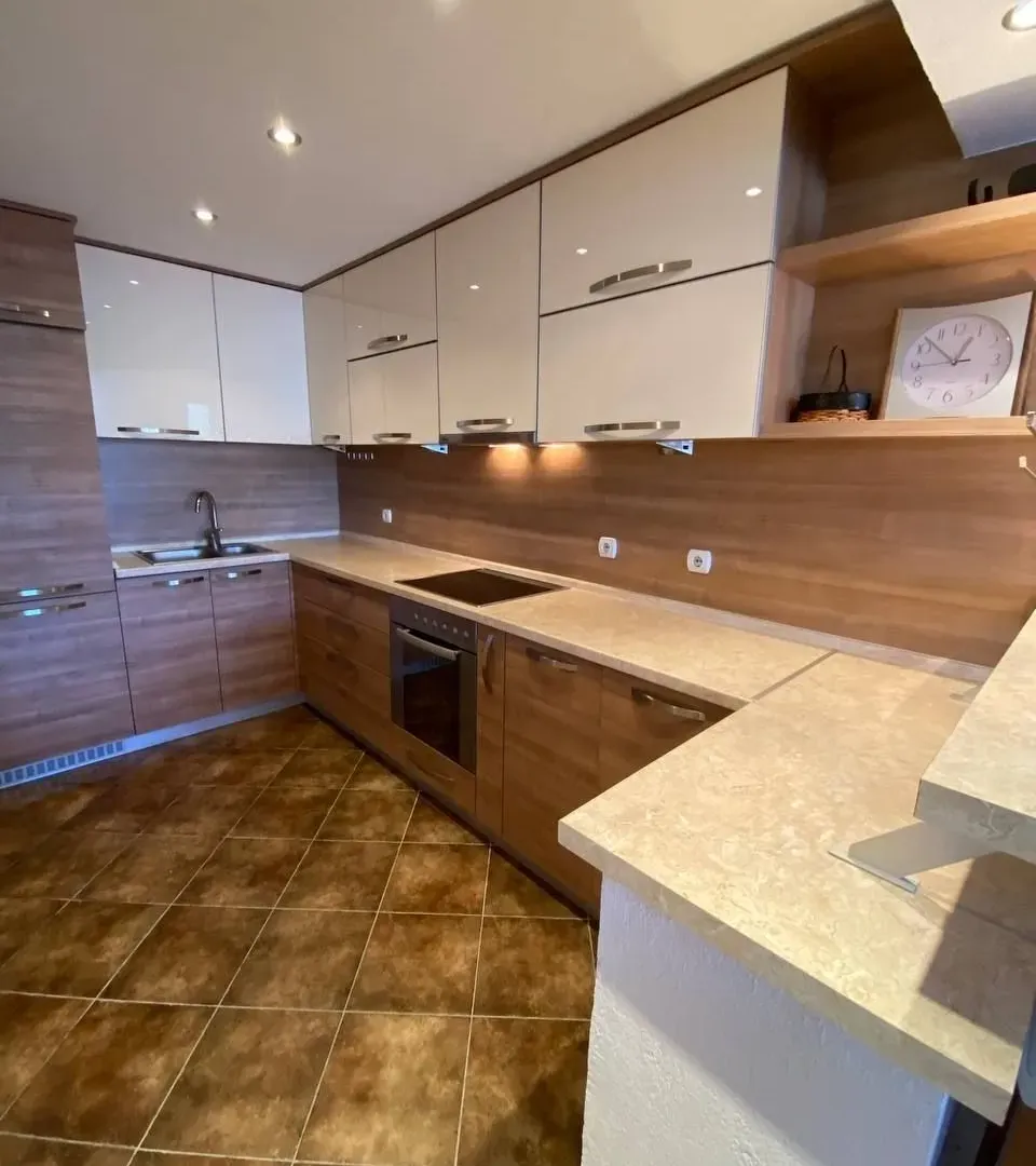 Prodaja, dvosoban stan, 75m², Glavatičići, Kotor