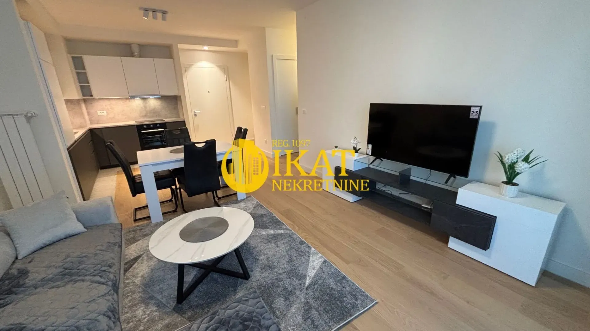 Rent, two bedroom apartment, 56m², Savski Venac, Beograd