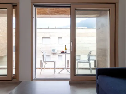 Sale, two bedroom apartment, 64m², Kotor, Crna Gora - image 6