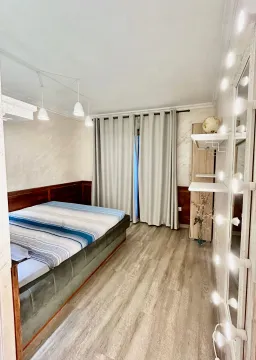 Rent, three bedroom apartment, 85m², Babin Do, Budva - image 5