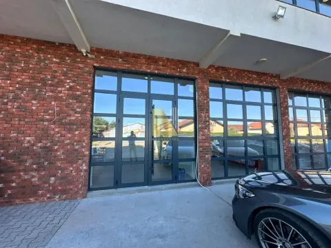 Rent, office space, 100m², Sajlovo, Novi Sad Sve Podlokacije - image 12