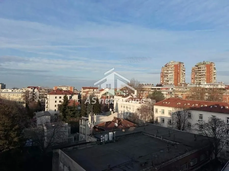 Izdavanje, trosoban stan, 87m², Čubura, Beograd
