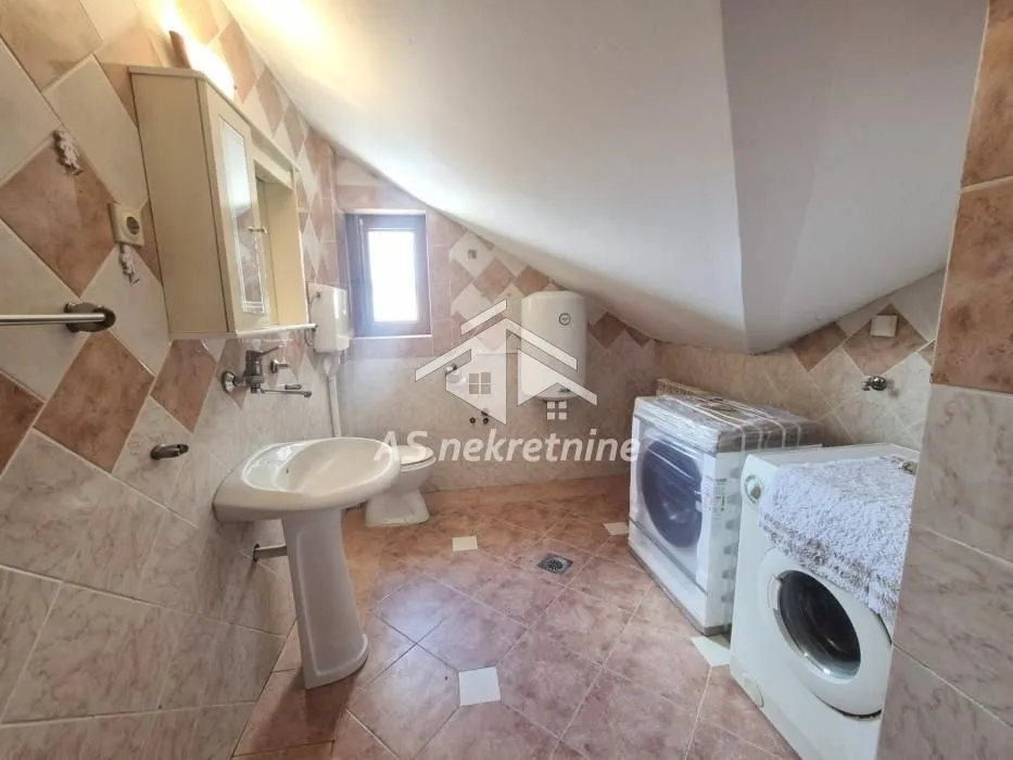 Rent, two bedroom apartment, 65m², Vojvode Vlahovica, Beograd