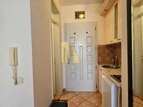 Prodaja, garsonjera, 16m², Socijalno, Novi Sad Sve Podlokacije - image 7