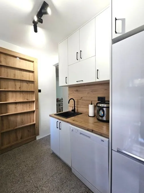 Prodaja, dvosoban stan, 52m², Rozino, Budva