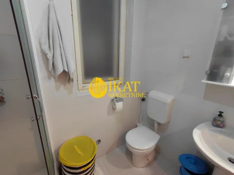 Izdavanje, dvosoban stan, 60m², Stari Grad, Beograd - image 12