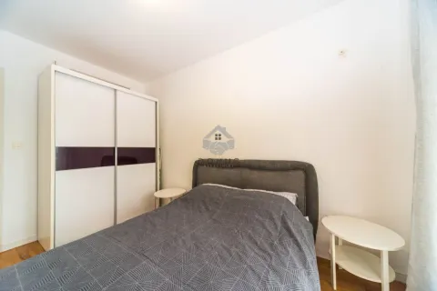 Prodaja, jednosoban stan, 49m², Central Point, Podgorica - image 7