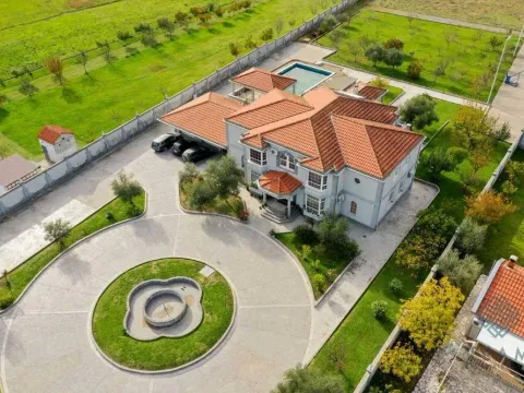 Sale, house, 560m², Podgorica, Crna Gora - image 4