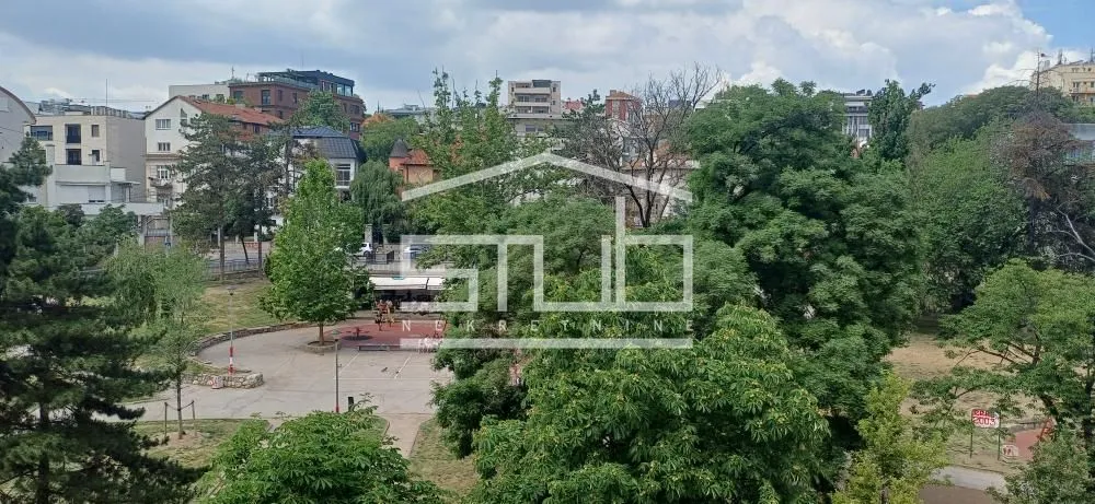 Rent, four bedroom apartment, 150m², Neimar, Vračar Sve Podlokacije